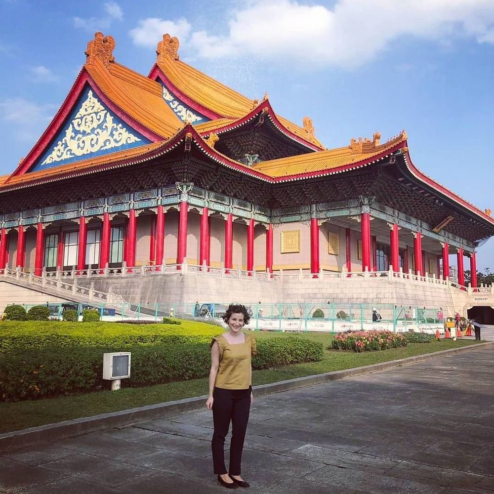 Meet your Posher, Sab